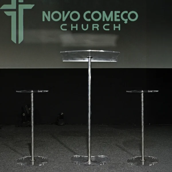 Púlpito Hillsong Com Duas Mesa Clean de Aço Inox e Acrílico
